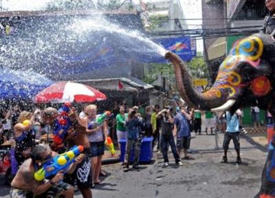 در جشن آب تایلند (Songkran) چه می گذرد؟ در جشن آب تایلند (Songkran) چه می گذرد؟